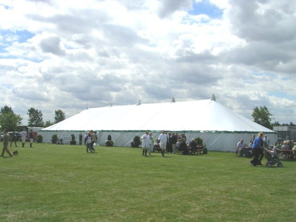 .......
Images of Marquees