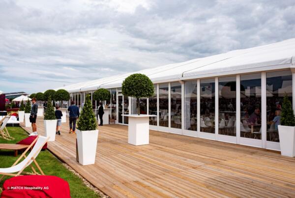Hospitality structure at silverstone installed by gl events